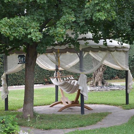 B&B Melograno Mc Rubano Bagian luar foto