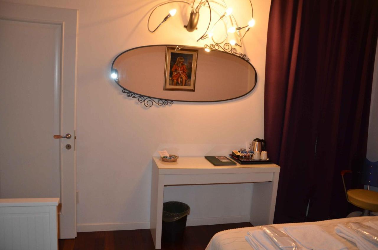 B&B Melograno Mc Rubano Bagian luar foto