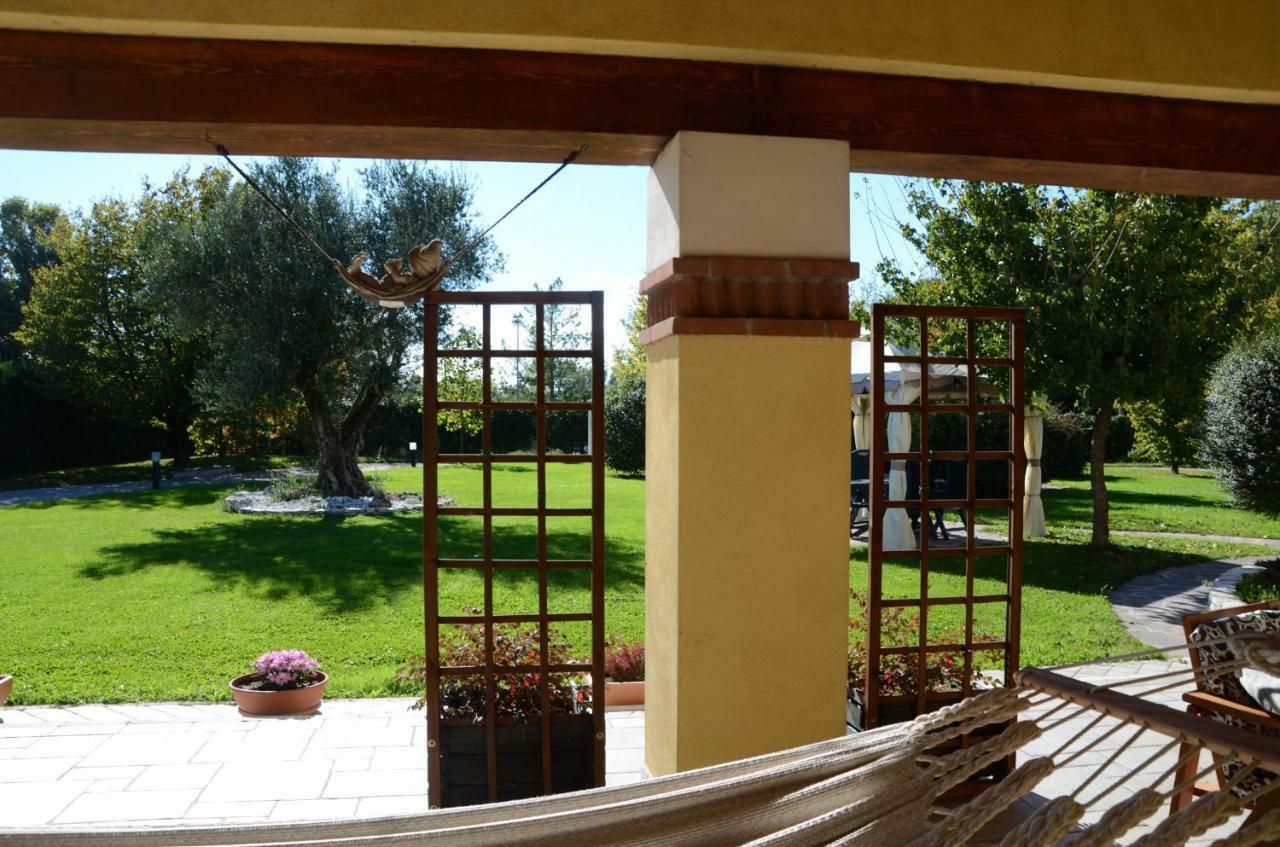 B&B Melograno Mc Rubano Bagian luar foto